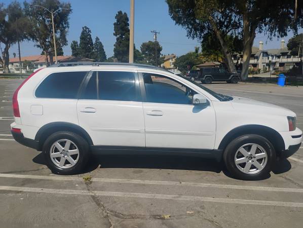 2007 Volvo X90 - $2,800 (Lawndale)63441052441473122