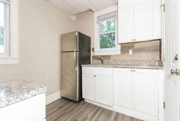 Charming 3 Bed 1 Bath Home in Hamilton, OH - $900/mo 1