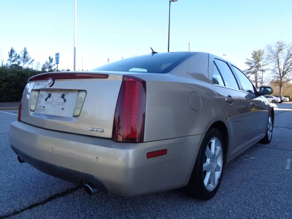 2006 Cadillac STS + 1 Owner + 68,000 Miles - $5,499 (Greenville)63471281366785124