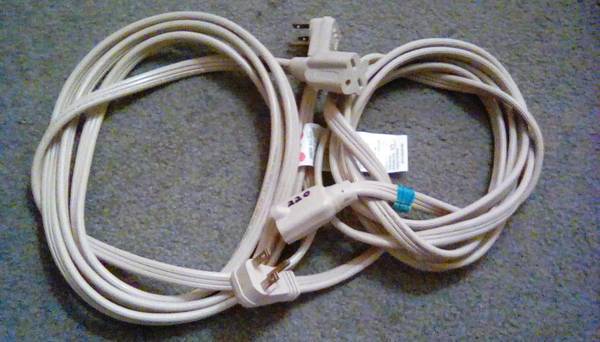 220 / 250 V Extension Cords (2) 1