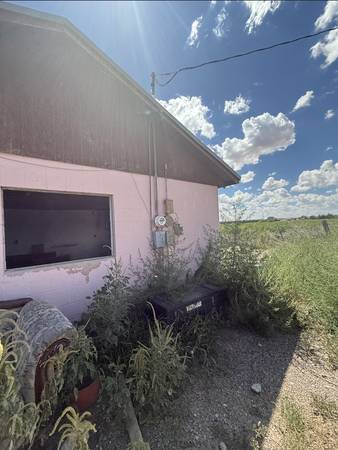 $200,000 / 91911ft2 - Owner financing Available! 2.11 Acres Of Land with +20 Pecan Trees (Anthony)63867374802947123
