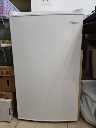 Small Freezer 1