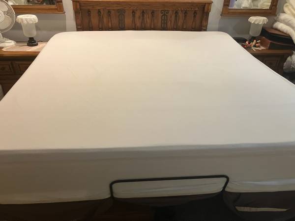 Tempur Pedic King 1