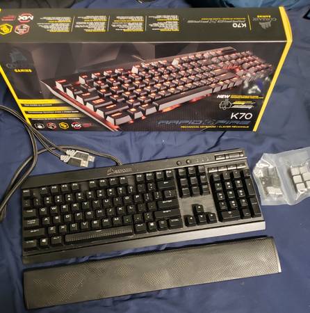 Corsair K70 Rapidfire 1