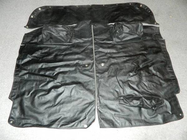 Mid 70's TR6 Original Tonneau Cover 1