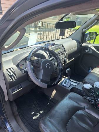 Nissan Frontier Crew Cab - $5,550 (Greenwich CT)63654708164353124