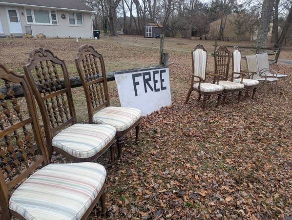 CHAIRS - 6 dining, 2 patio 1