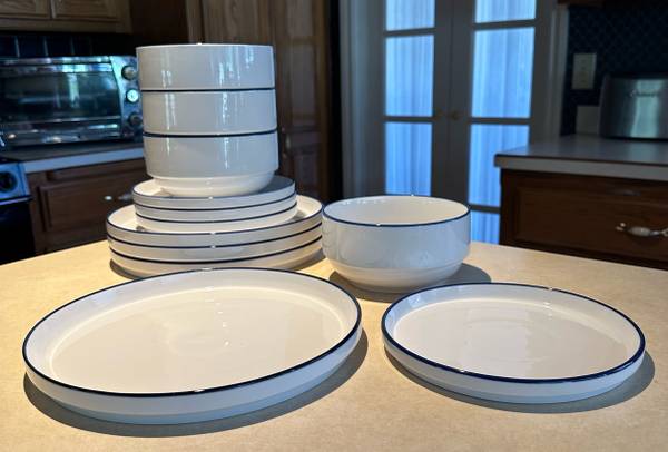 12-Piece Blue Rim Stoneware Dinnerware Set 1
