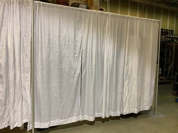 Drape 8' Ivory, Blue or Red with pipe hardware 1