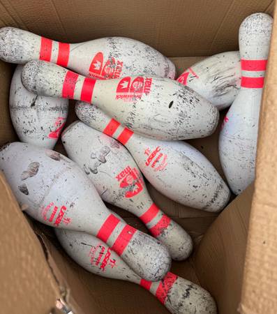 10 Bowling Pins for use as Targets, Art, etc Hardwood cores $20 for 10 1