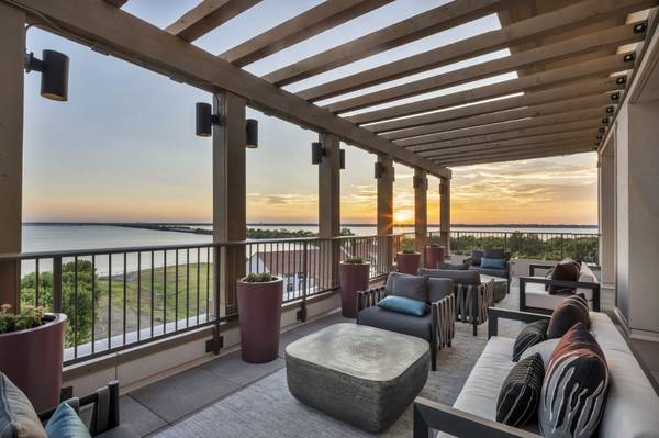$1,399 / 1br - A New Upscale Apt in Rockwall with Lake Views - 4 WEEKS FREE (Rockwall/Rowlett)63796375257731122