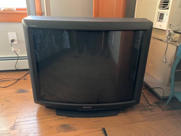 Sony Trinitron TV KV-32V16 1