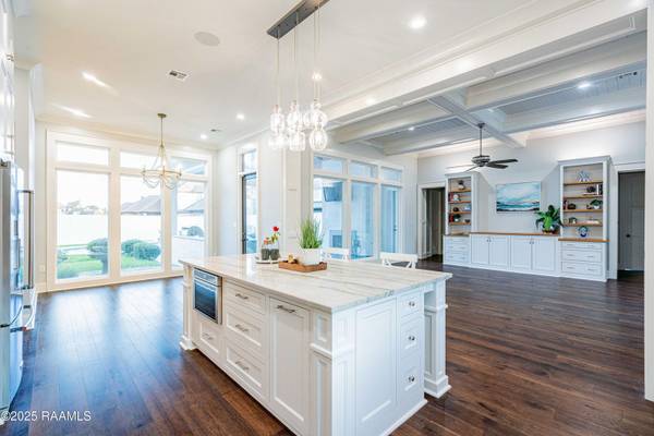 $925,000 / 4br - 2608ft2 - Luxury meets modern living in Vineyard Subdivision! (Lafayette)63857517276801122