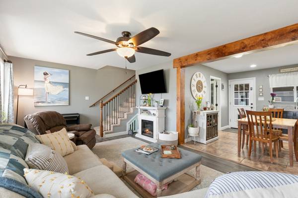 $400,000 / 3br - 1416ft2 - 89 Security Boulevard (Colorado Springs)63658179233537122