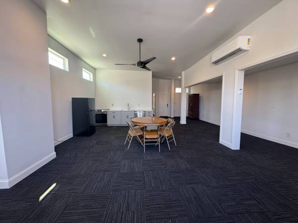 $1,300 / 1500ft2 - Flexible Residential or Commercial Space in Original Highlands (Original Highlands)64008827094145121