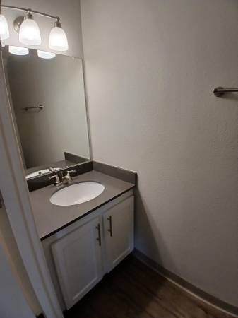 $1,998 / 2hab - 1169ft2 - ¡Hermoso adosado de 2 habitaciones y 2.5 baños! 🔆😍 ¡EN OFERTA ESPECIAL! (14300 SW Teal Blvd Beaverton, OR)63820825160579124