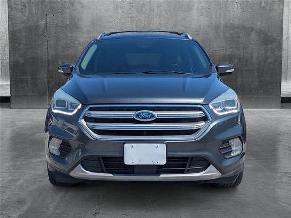 Escape SUV Titanium de Ford 2017 - $10,998 (Llame *(424) 358-4939* para Confirmar Disponibilidad al Instante)63623779772033121