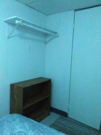 Habitación amueblada privada de $650 al mes con todos los servicios incluidos (E. Phoenix)63623968920577121