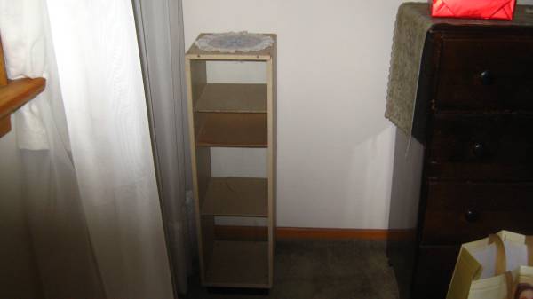 SMALL /display SHELF 1