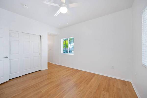 $3,182 / 2br - 1035ft2 - Free Weights, 2 Swimming Pools & Spa, Mountain Views, Fitness Center (Otay Ranch)63663736711683122