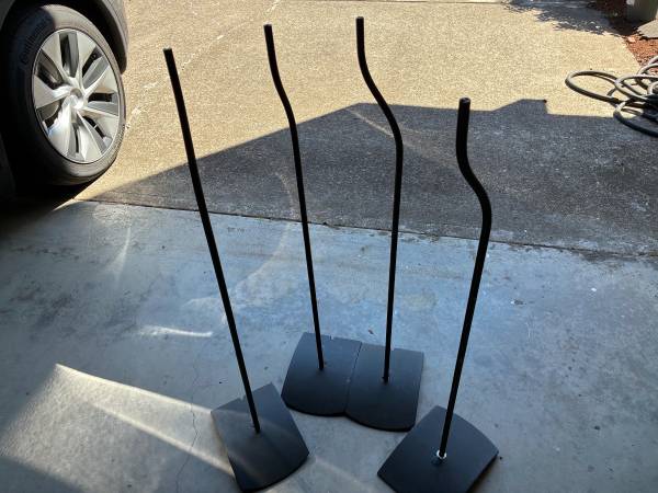 Bose cube speaker stand 1