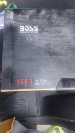 1500 w boss phantom amplifier 1