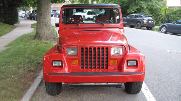 1991 Jeep Wrangler Renegade YJ 4X4 Hard Top Convertible Drives Great - $5,400 (Kew Gardens ny)63614660143617124