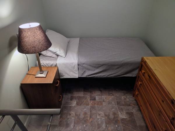 $695 Habitación Amueblada en Alquiler, Excelentes Comodidades! (Valrico)63991229133442121