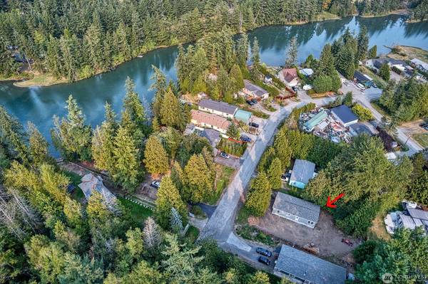 $450,000 / 3br - 1306ft2 - Be the proud owner of this new home (Blaine)64141620656898121