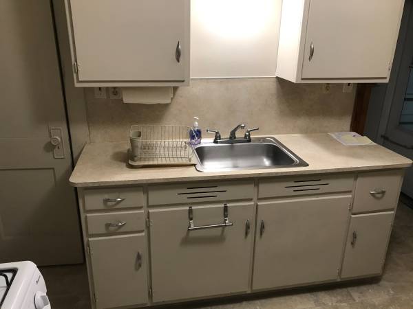 $675 / 385ft2 - COZY STUDIO APT NEAR ZOO (3439 S. 15th St. Apt. #3) (Omaha)64020673176833122