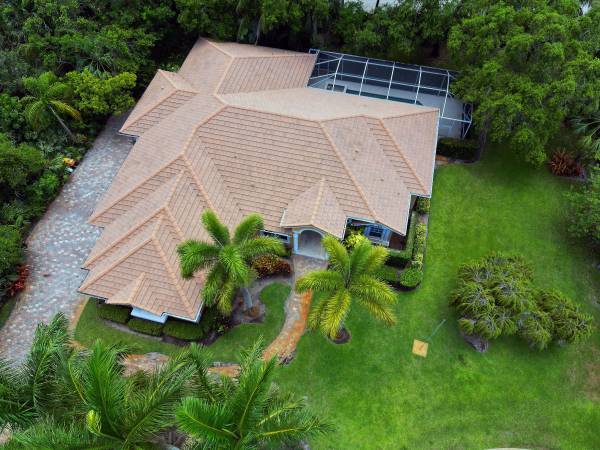 $1,190,000 / 4br - 2780ft2 - 4 Bedrms, 3+ baths, 3 car garage, Pool (Rocky Point, Stuart)63983675040258123