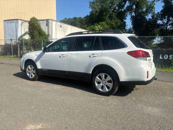 (NO DLR FEE) 2011 Subaru Outback 3.6R Limited (Financiamos) - $4.950 (CARMEL NY/DANBURY LLAME AL 203 231 1817)63436937178753122