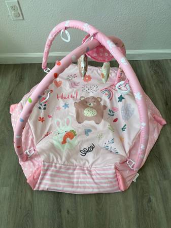 Baby Playmat 1