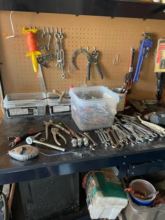 tool bench and some tools 1