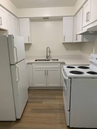 $850 / 1br - 340ft2 - Charming one bedroom one bath located in Downtown SF, CA (San Francisco)64055521378178121