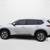 2022 Nissan Rogue  SV SUV 8 thumbnail