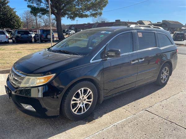2012 honda odyssey EX only $7997 cash or card nice van runs great sale 1