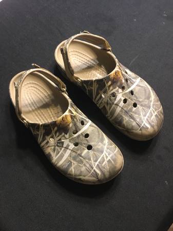 Crocs 1