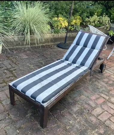 World Market Outdoor Patio Lounge Chair 1
