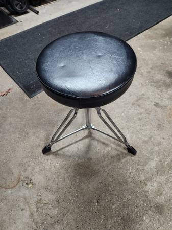DRUM STOOL 1