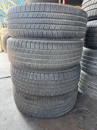 17" Tires Set of Used 215/65R17  Goodyear 1