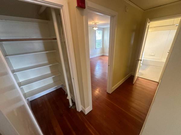 $900 / 2br - HOGAR DE 2 DORMITORIOS/2 BAÑOS ENCANTADOR, BONITO BARRIO🏡 (Bellingham)63920957827843123