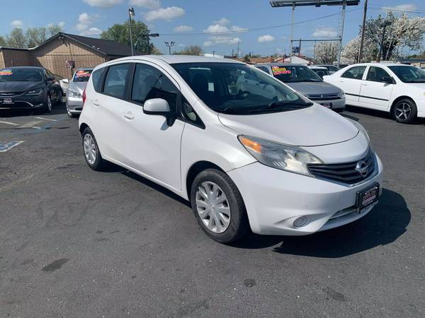 2014 NISSAN VERS NOTE * GREAT ON GAS +*  ALTIMA SENTRA MAXIMA  PRIUS - $5,299 (FREE WARANTY INCLUDED   ($2,000 DOWN) YOUR JOBS YOUR CREDIT))63613706853891121