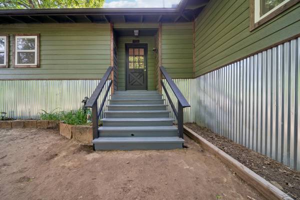 $269,000 / 3br - 2322ft2 - Rustic Retreat on 2.5 Secluded Acres Near Keystone Lake (239 Seneca Dr)63982278717955121