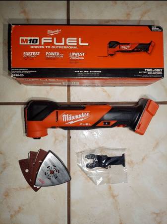 New Milwaukee FUEL Oscillating Multi Tool M18 - Tool Only. 1