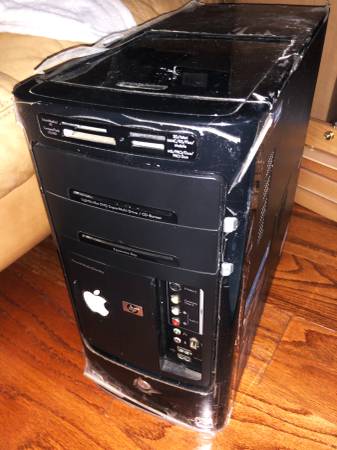ATX Sleeper Computer Case w/ plastic protector 1
