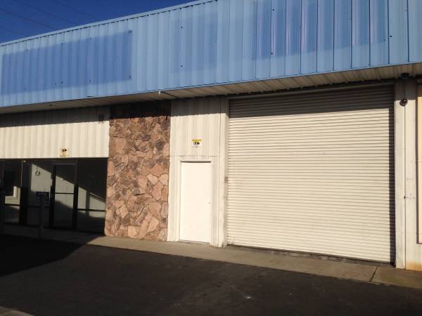 $2,250 / 1750ft2 - Office / warehouse for rent (modesto)63970304996355123