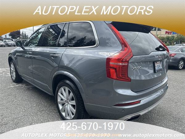 2016 VOLVO XC90 T6 MOMENTUM - Head-Up Display - $17,99563624427713411124