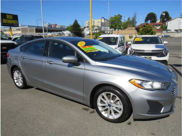 2020 Ford Fusion SE Hybrid Sedan 4D SPECIALIZE IN GOOD/BAD CREDIT! - $9,995 (+ West Motorsports Inc)63442517612291123