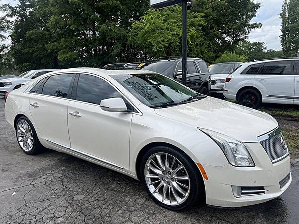2013 Cadillac XTS Platinum - $11995.0063620065262593121